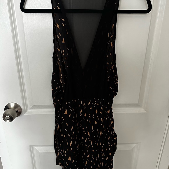 patterned tank romper - Picture 2 of 3